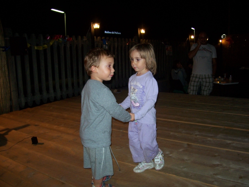  Image name: Estate179.jpg 
 width: 801 pixel 
 height: 602 pixel 
 Size: 291159 bytes 
 Click to enlarge 